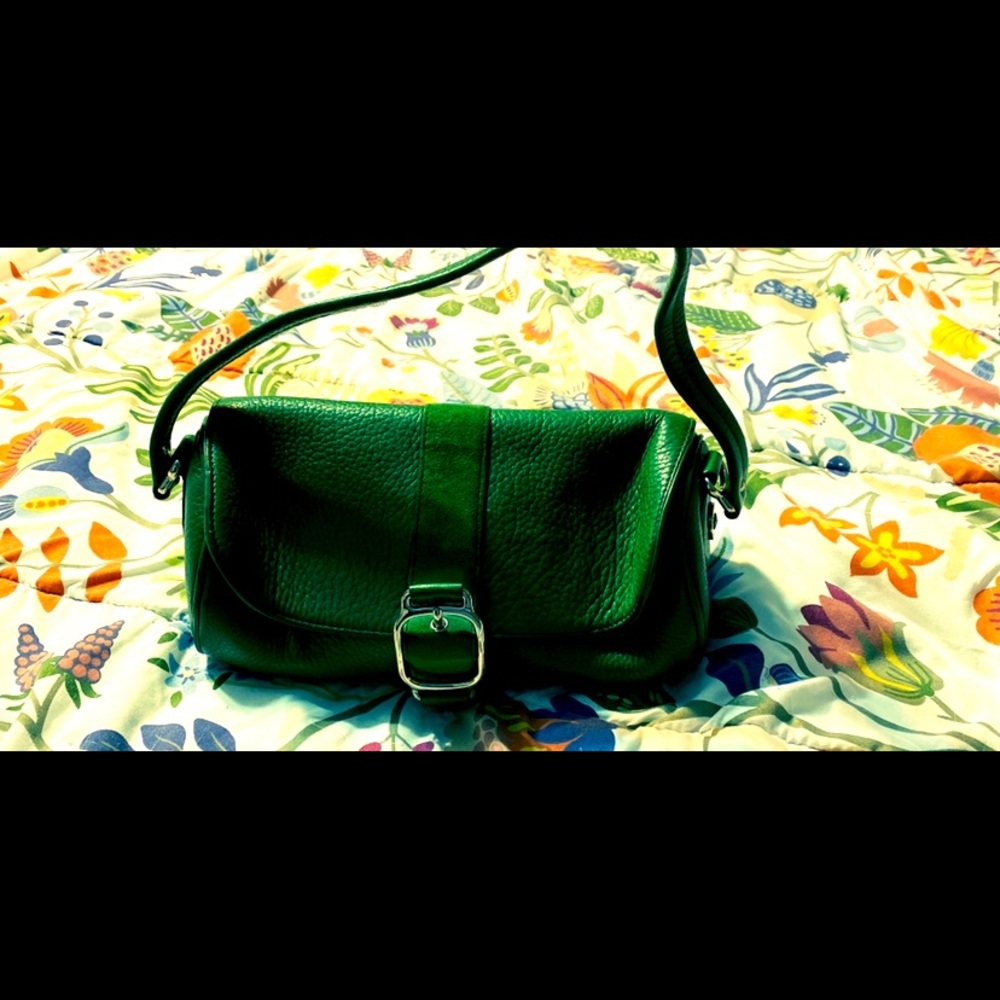 Emerald green leather small shoulder bag
